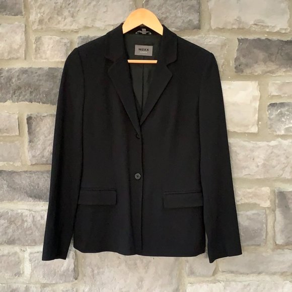 Black blazer - Picture 1 of 4